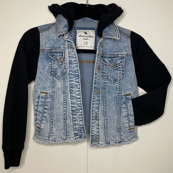 Girl’s Abercrombie Kids Twofer Denim Jacket - Picture 3 of 5